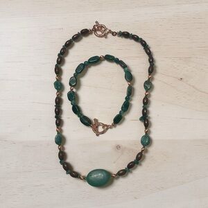 Handcrafted Green Adventurine and wood necklace & Bracelet Set